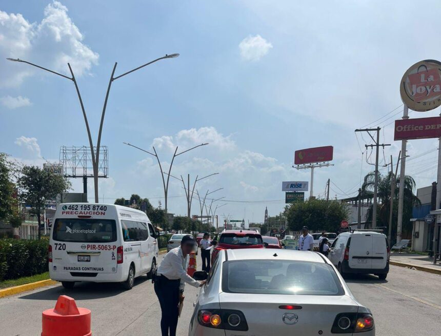 Transito_multas_Silao_1 ¿Ya verificaste? Te pueden dar una multa, de cortesía