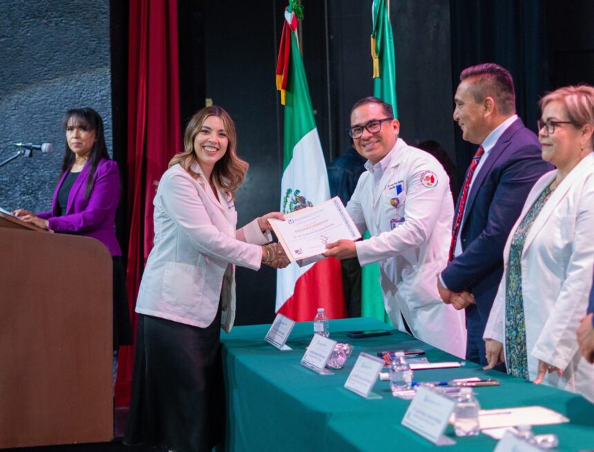 El IMSS cuenta con 344 especialistas más para beneficio de los derechohabientes